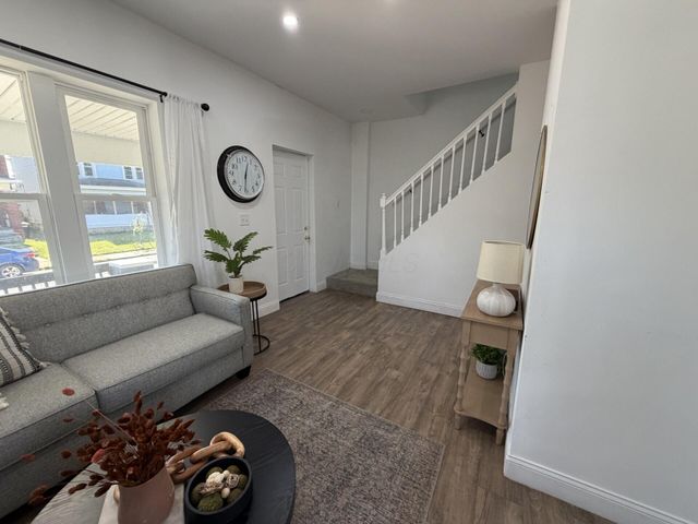 999 S 22nd Street, Columbus, OH 43206