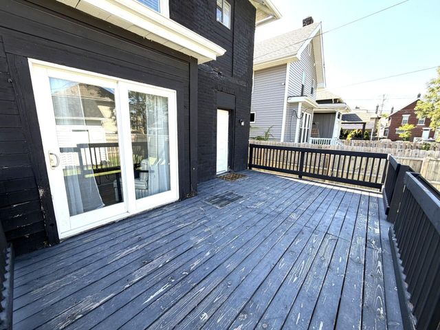 999 S 22nd Street, Columbus, OH 43206