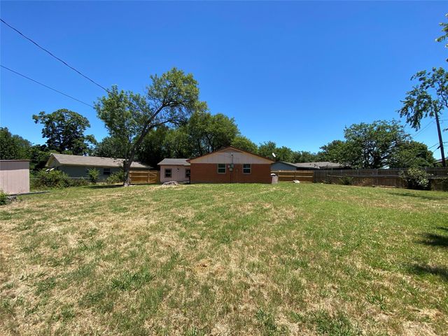 2813 Arcady Drive, Garland, TX 75041