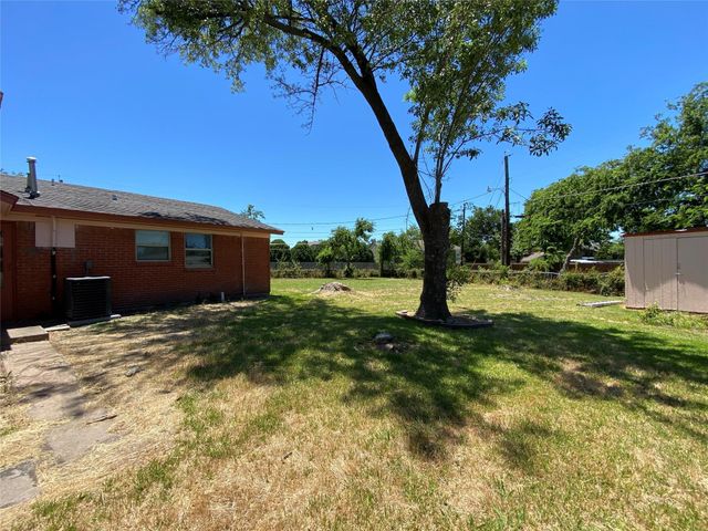 2813 Arcady Drive, Garland, TX 75041