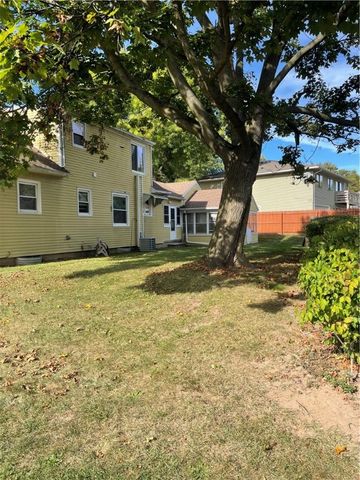 340 North Washington Street, Perinton, NY 14445