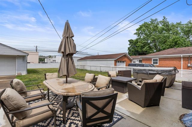 34946 Elmira Street, Livonia, MI 48150