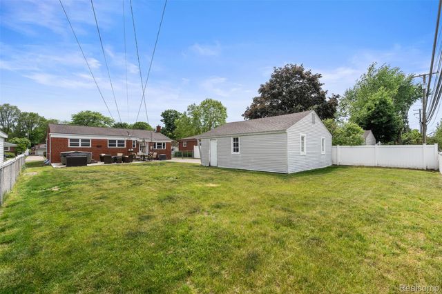 34946 Elmira Street, Livonia, MI 48150