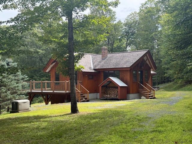 2432 Backway Road, Corinth, VT 05039