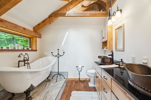 2432 Backway Road, Corinth, VT 05039