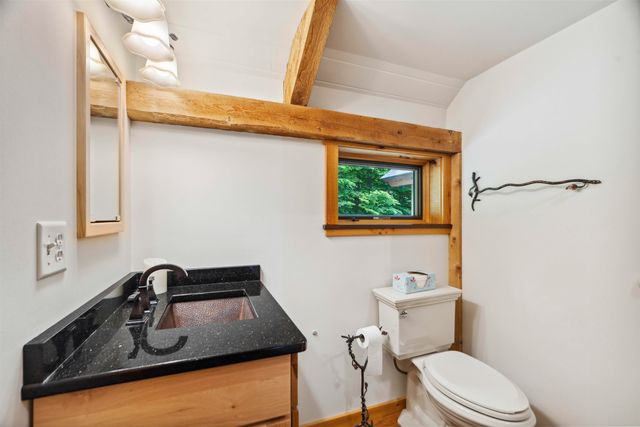 2432 Backway Road, Corinth, VT 05039