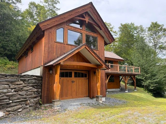 2432 Backway Road, Corinth, VT 05039