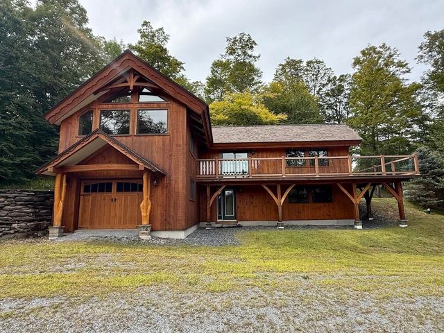 2432 Backway Road, Corinth, VT 05039