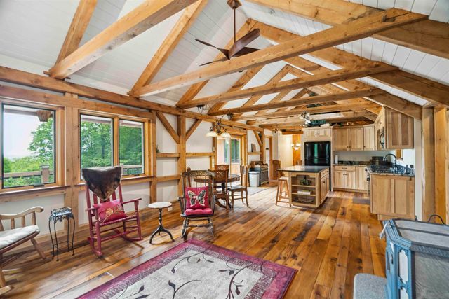 2432 Backway Road, Corinth, VT 05039