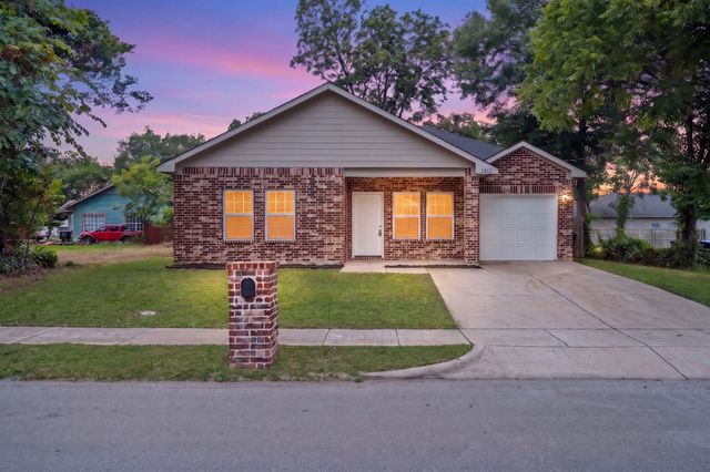 2812 Bourland Street, Greenville, TX 75401