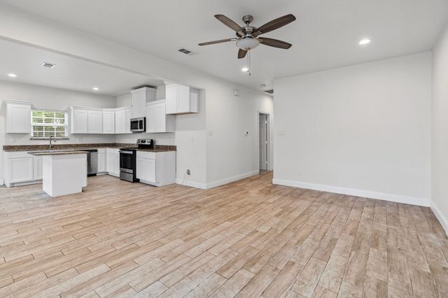 2812 Bourland Street, Greenville, TX 75401