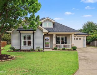 762 Arrowhead Lake Court, Fuquay Varina, NC 27526