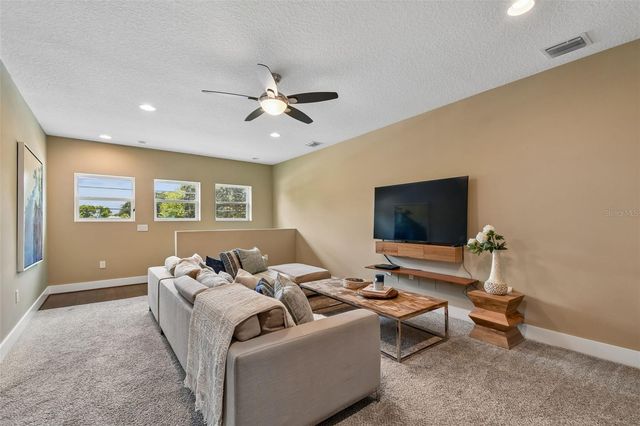 2107 HARGILL DRIVE, Orlando, FL 32806