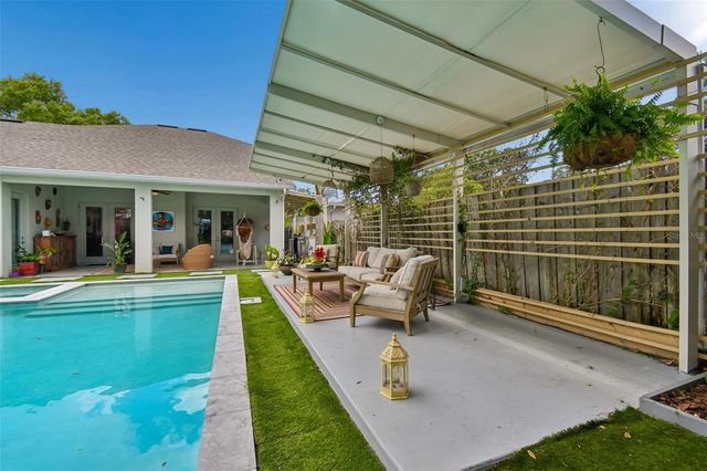 2107 HARGILL DRIVE, Orlando, FL 32806