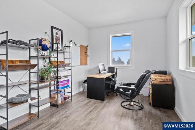 3544 Belvedere St NW, Salem, OR 97304