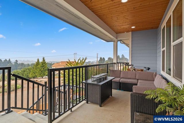 3544 Belvedere St NW, Salem, OR 97304