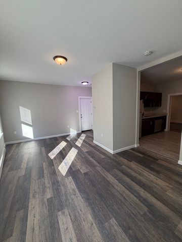 142 Gove 3, Boston, MA 02128