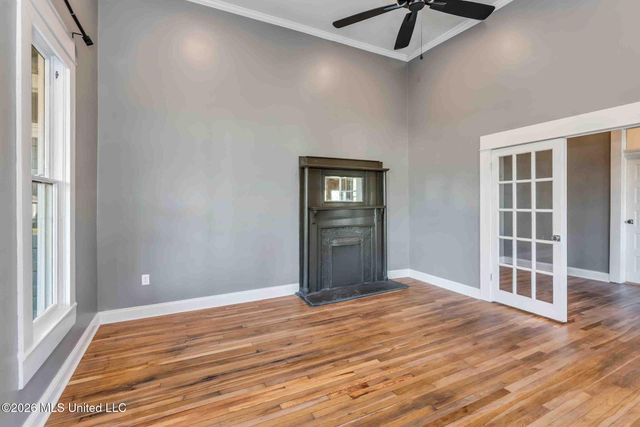 136 W 5th Street, Hattiesburg, MS 39401