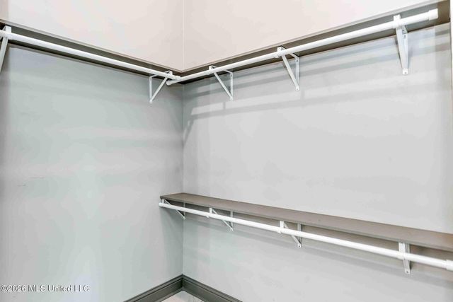 136 W 5th Street, Hattiesburg, MS 39401