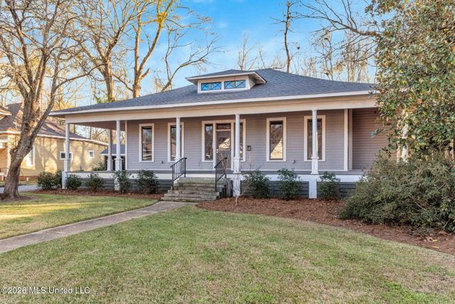 136 W 5th Street, Hattiesburg, MS 39401