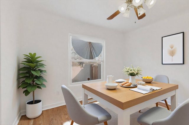 1124 La Poblana Road NW, Albuquerque, NM 87107