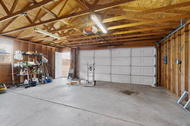 1124 La Poblana Road NW, Albuquerque, NM 87107