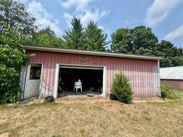 9260 N Elms Road, Clio, MI 48420