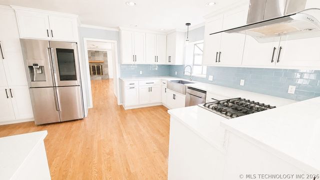 6515 E 87th Place, Tulsa, OK 74133