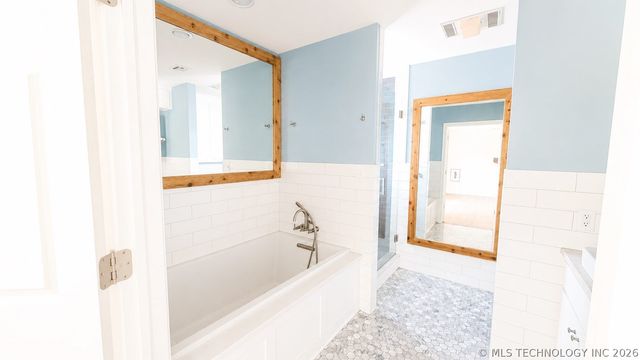 6515 E 87th Place, Tulsa, OK 74133
