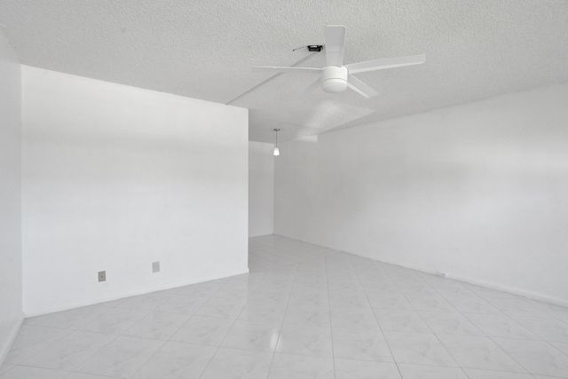 392 Durham Circle M, Deerfield Beach, FL 33442