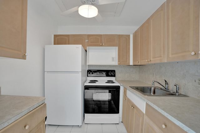 392 Durham Circle M, Deerfield Beach, FL 33442