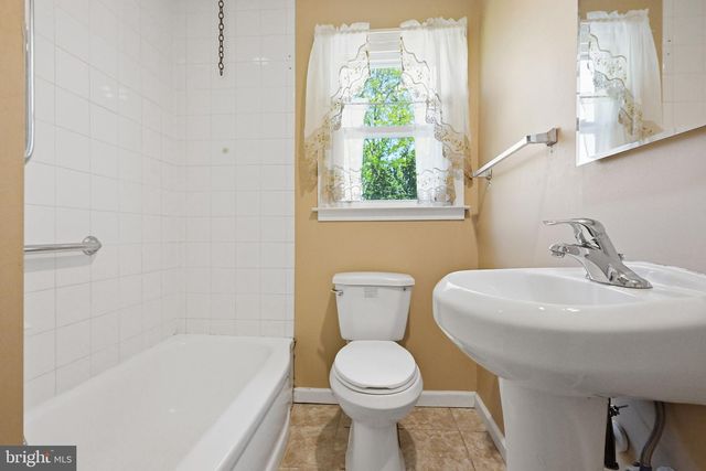 2617 MACLARY DR, Wilmington, DE 19808