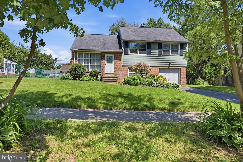 2617 MACLARY DR, Wilmington, DE 19808
