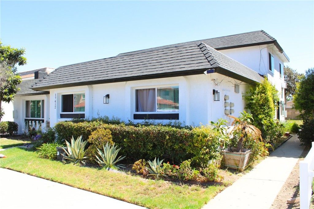 17412 Dairyview Circle, Huntington Beach, CA 92647 — photo 2