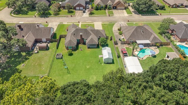110 Regal Lane, Liberty, TX 77575