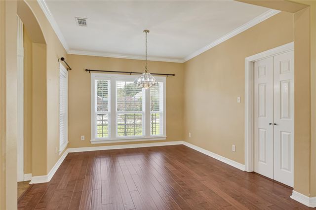 110 Regal Lane, Liberty, TX 77575