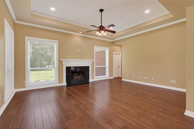 110 Regal Lane, Liberty, TX 77575