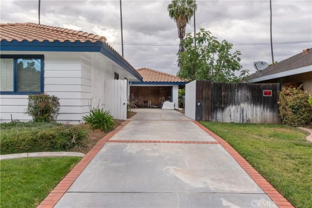 4967 Chapala, Riverside, CA 92507