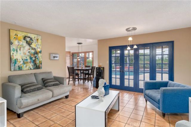 4967 Chapala, Riverside, CA 92507
