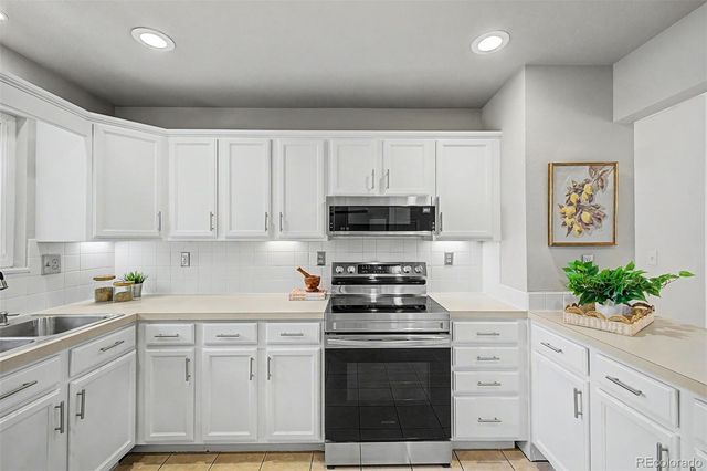 300 45th Avenue, Greeley, CO 80634