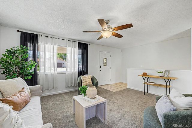 300 45th Avenue, Greeley, CO 80634