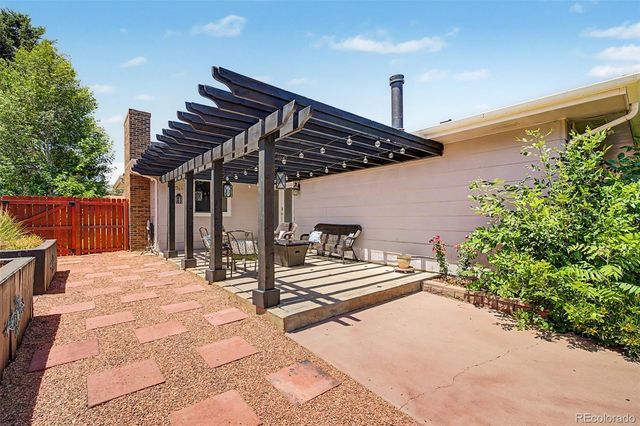 300 45th Avenue, Greeley, CO 80634
