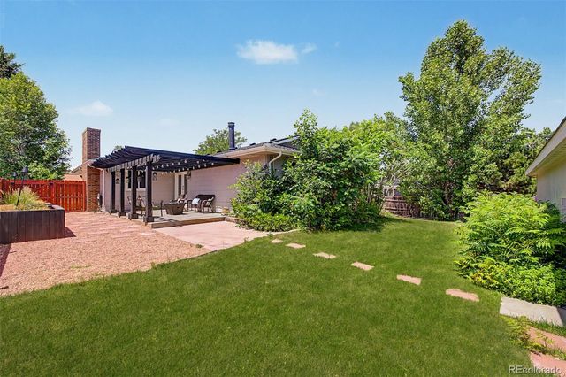 300 45th Avenue, Greeley, CO 80634