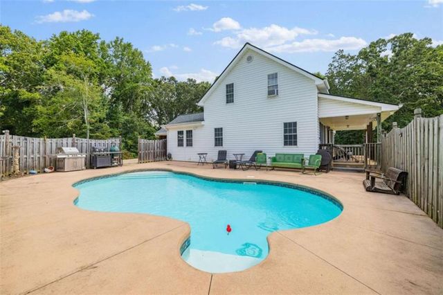 131 Caudell Drive, Lula, GA 30554