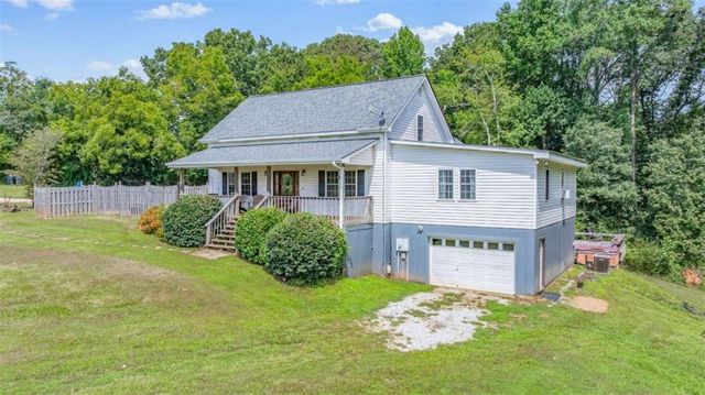 131 Caudell Drive, Lula, GA 30554