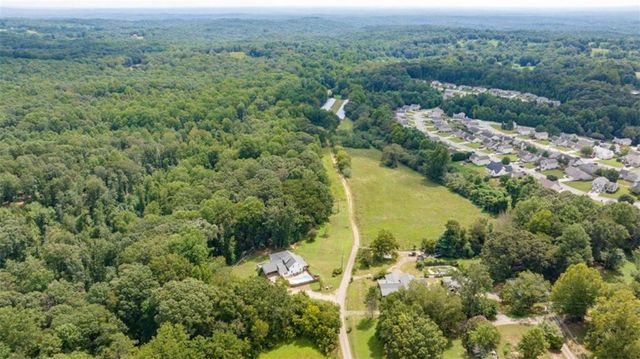 131 Caudell Drive, Lula, GA 30554