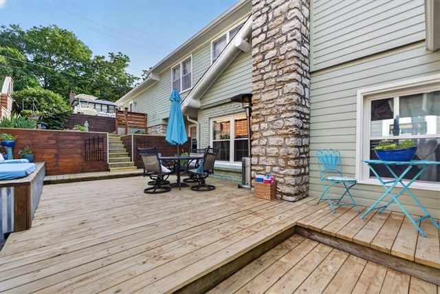 25 Beach Drive, Lake Tapawingo, MO 64015