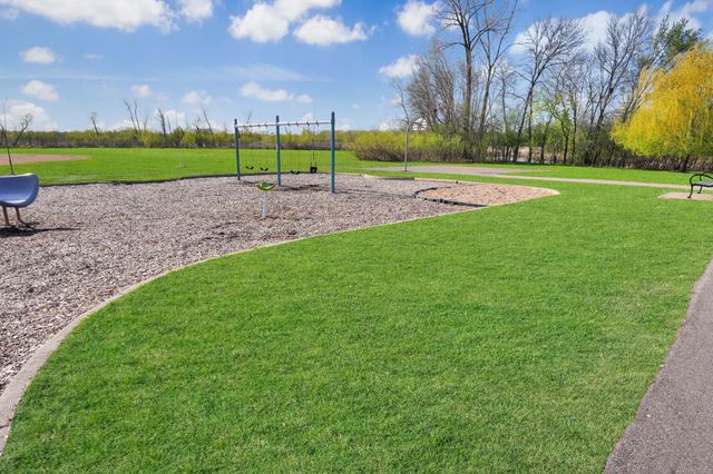7016 Oliver Circle N, Brooklyn Center, MN 55430