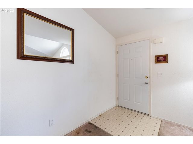 369 GUN CLUB Rd 101, Woodland, WA 98674