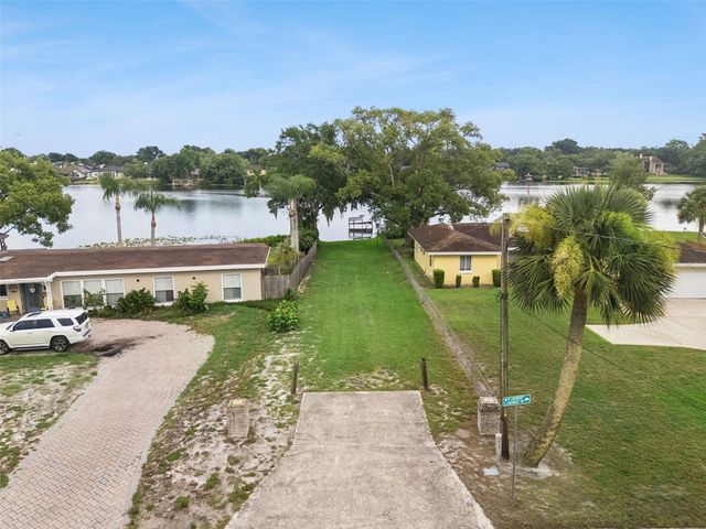 110 N LAKEWOOD CIRCLE, Maitland, FL 32751